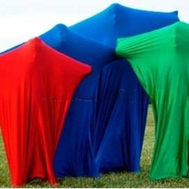 Sac senzorial de diverse culori ce permite copilului sa se intinda fara a simti constrangeri